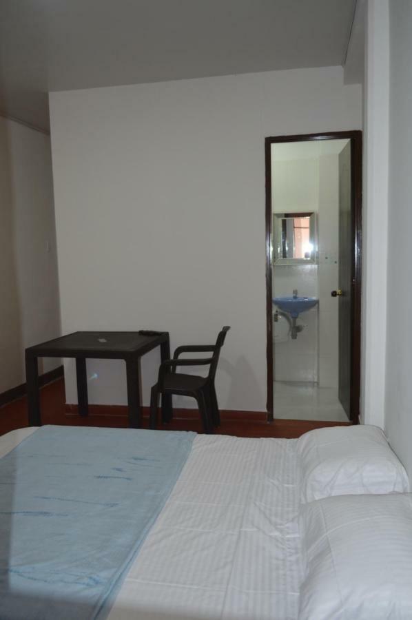 Hostel El Jardin Popayan Bagian luar foto